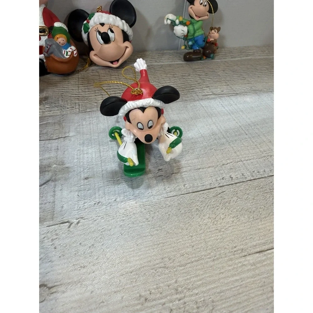 Disney Lot of 5 Set Christmas Ornaments Mickey Minnie Donald Pluto Goofy